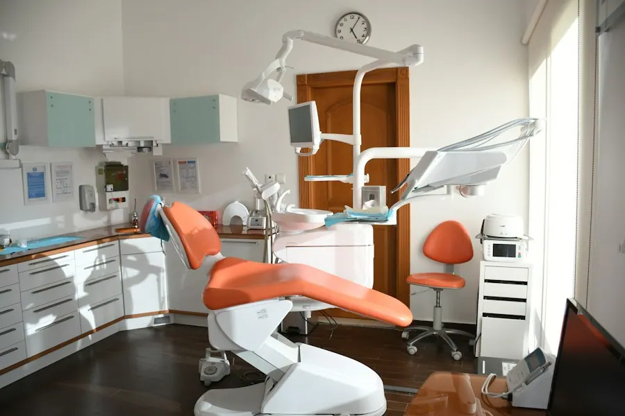 Dental implant placement