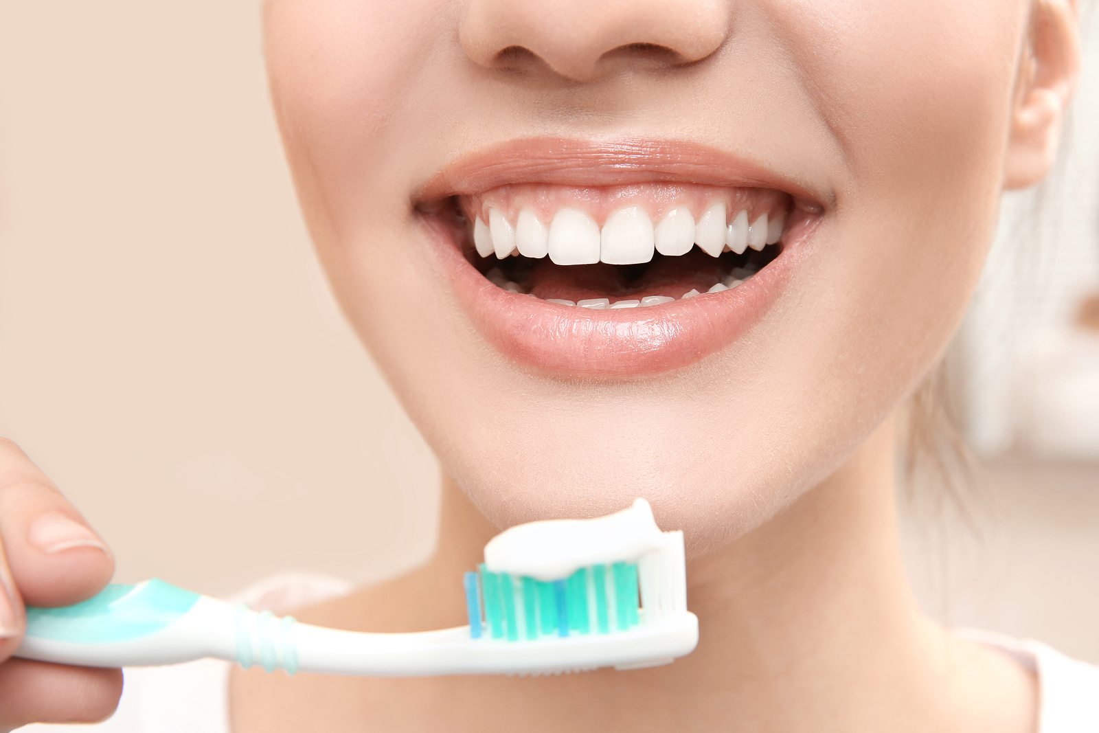 HOW TO TAKE CARE OF YOUR TEETH IN QUARANTINE?